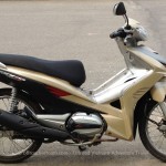 Vietnam off-road motorbike and motorcycle tours, starting from Hanoi and ride Northern Vietnam mountains. Honda Wave RSX AT 110cc for rent in Hanoi.