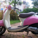 Honda Crea Scoopy 50cc 2002 for rent in Hanoi. This is the first model of Scoopy/Metropolitian series.